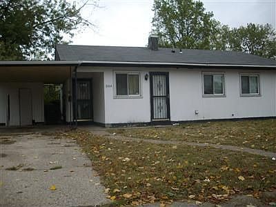 2nd image of 2104 Deering Ave