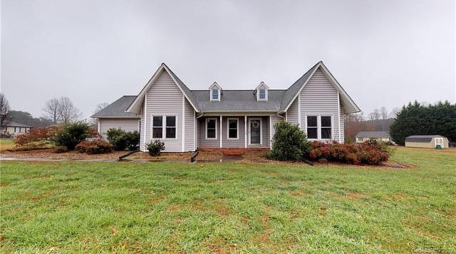 1st image of 4434 Meadow Ln