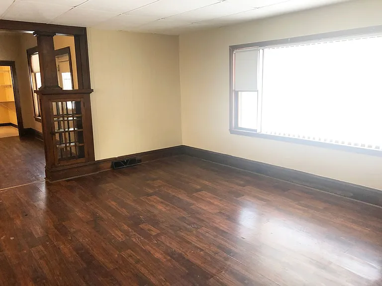 629 McClellan St — Photo 3