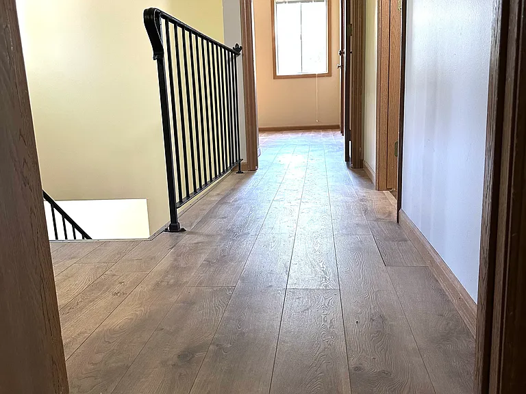 2303 Woodview Ln — Photo 6