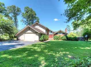 9700 Hoke Brady Rd, Henrico, VA 23231