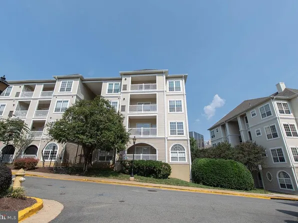 4550 Strutfield Ln APT 2115, Alexandria, VA 22311