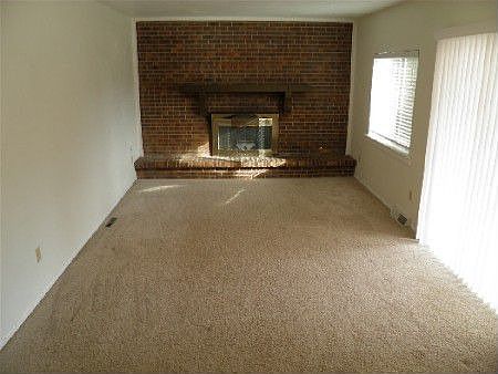 4th image of 1242 Cottonwood St