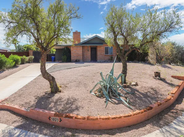 1621 S Camino Seco, Tucson, AZ 85710