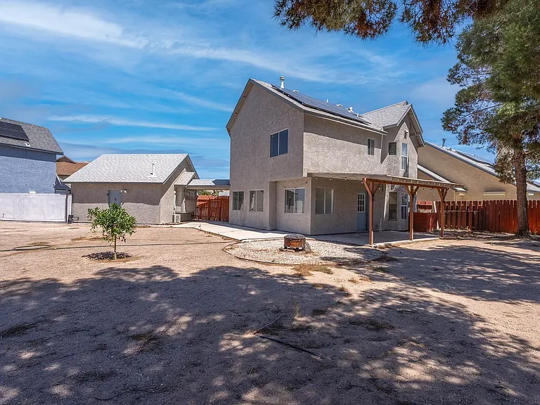 5519 Myron Cir — Photo 44