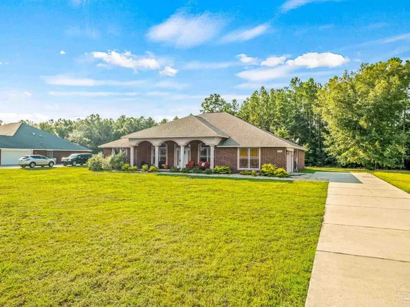 3036 Wallace Lake Rd, Pace, FL 32571