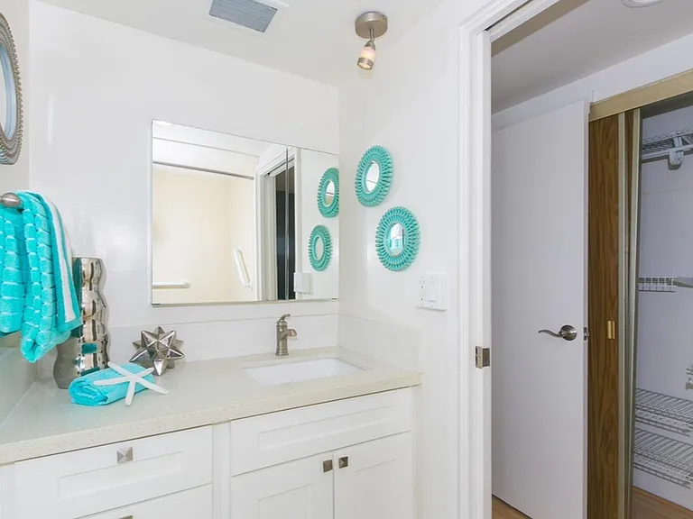 419 Keoniana St #1205A — Photo 18