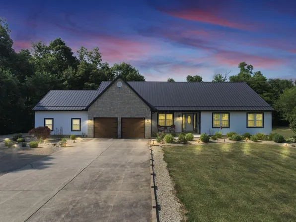 7771 Columbus Rd, Pataskala, OH 43062