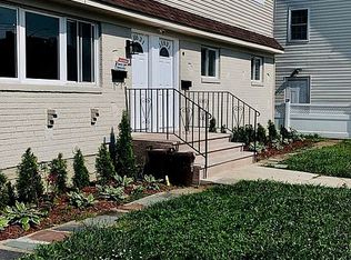 11631 Lincoln St, South Ozone Park, NY 11420