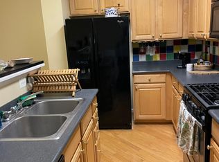 258 Market St E #258A, Gaithersburg, MD 20878