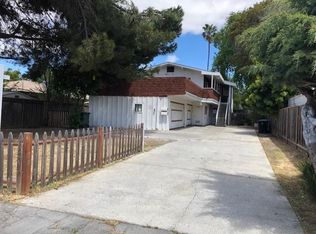 921 Cleveland St, Redwood City, CA 94061