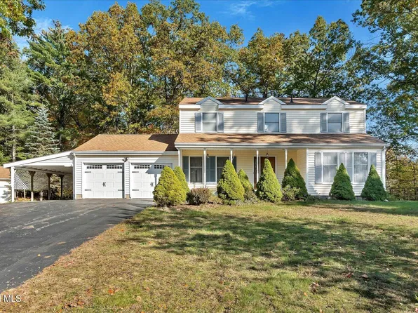20 Oxford Drive, Saratoga Springs, NY 12866