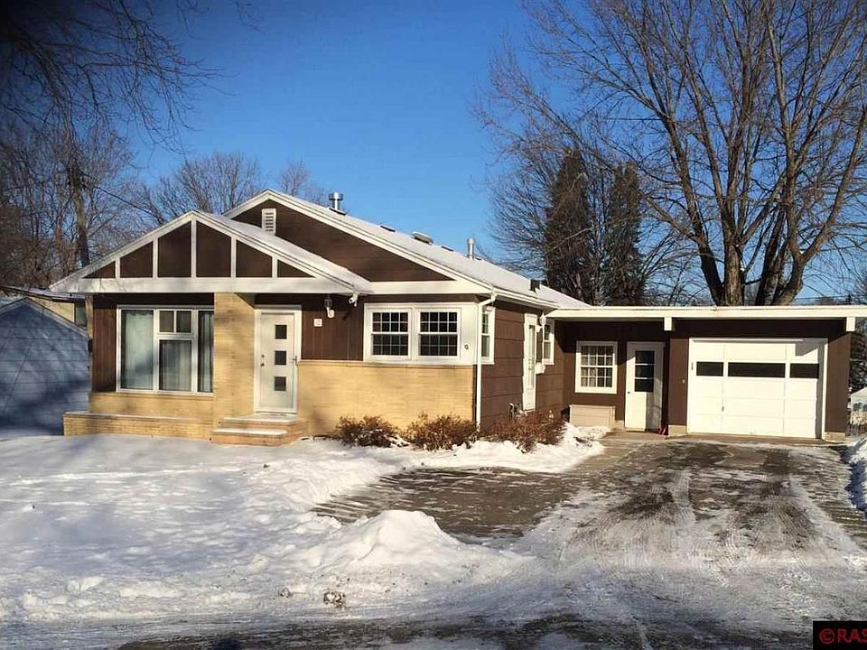 1st image of 12 Southview Dr