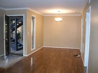 Price Improvement and $500 off 2nd month's rent! — Photo 4