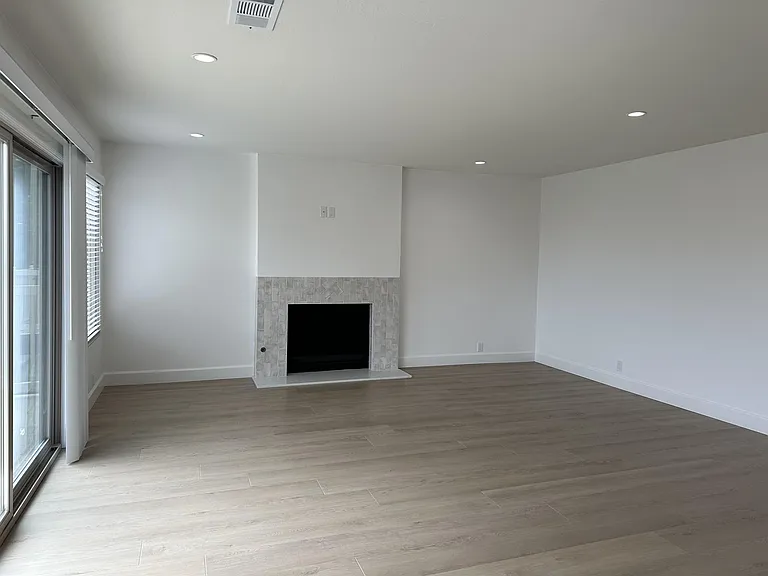 24643 Santa Clara Ave #7 — Photo 111