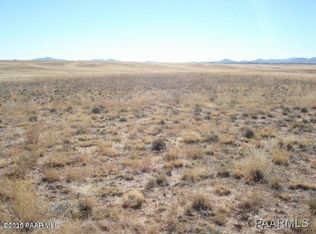 3890 W Harvest Way, Paulden, AZ 86334