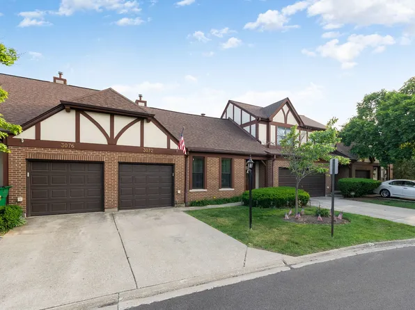 3072 Carlton Ct, Westchester, IL 60154