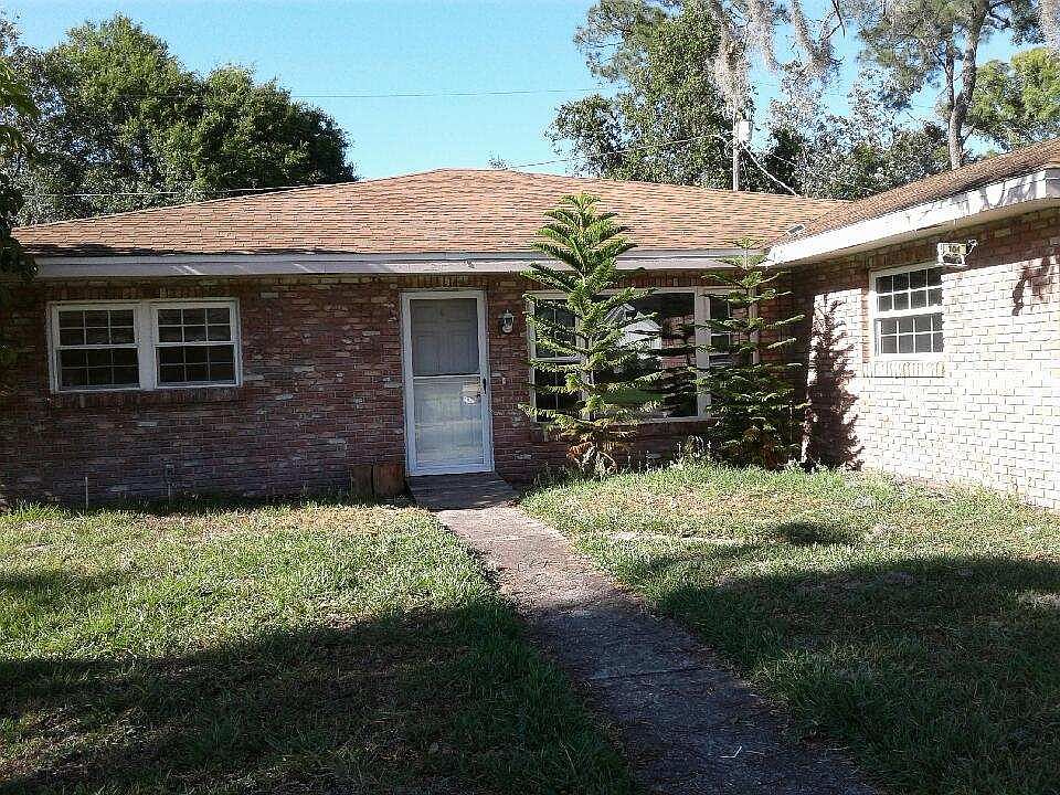 1st image of 104 Elliott Ln