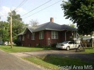 227 N Branch St, Bluffs, IL 62621