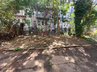 1702 Linden St #1LL, Ridgewood, NY 11385