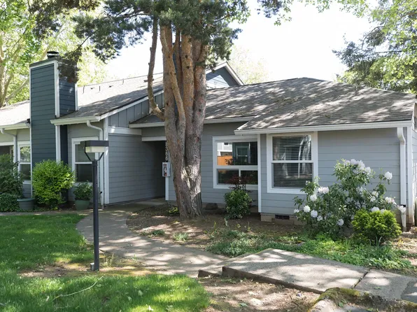 8366 SW Mohawk St, Tualatin, OR 97062