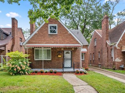 16678 Lesure St, Detroit, MI, 48235