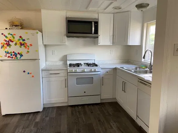 1007 Santiago Ave, Sacramento, CA 95815
