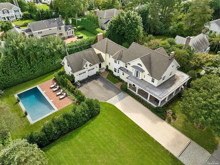 50 South Dr — Photo 1