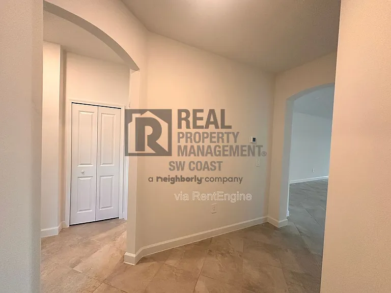 20503 Hazelnut Ct S — Photo 10