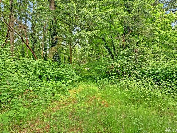 5th image of 14028 SE 19th Ln