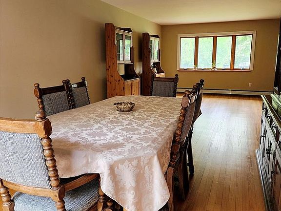 3rd image of 46 Cortlandt Road