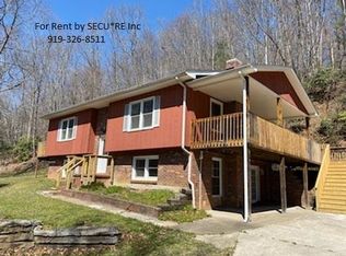 600 Three Quarter Creek Rd, Burnsville, NC 28714