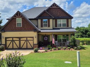 2506 Anderson Lakes Dr, Opelika, AL 36801