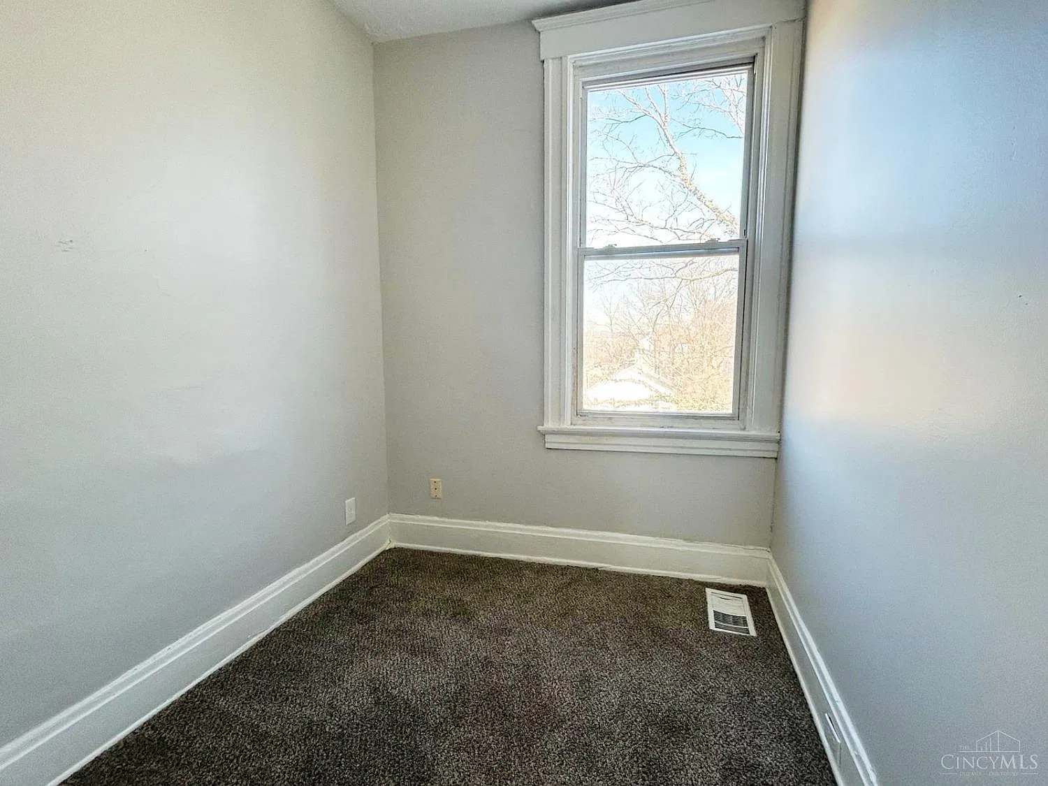 3337 Glenway Avenue - 1 — Photo 4