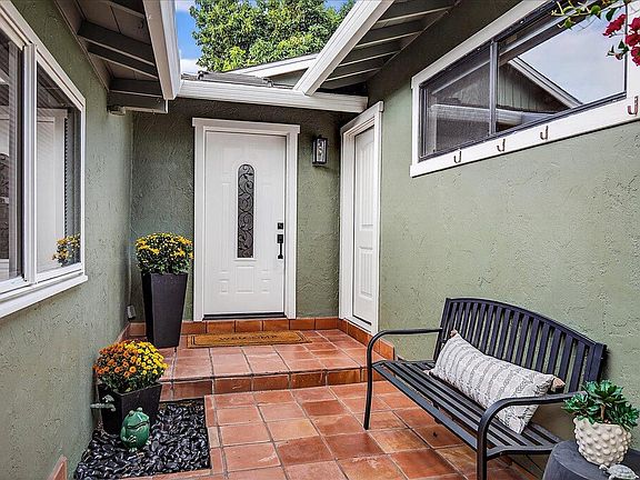 4th image of 2544 Glenrio Dr