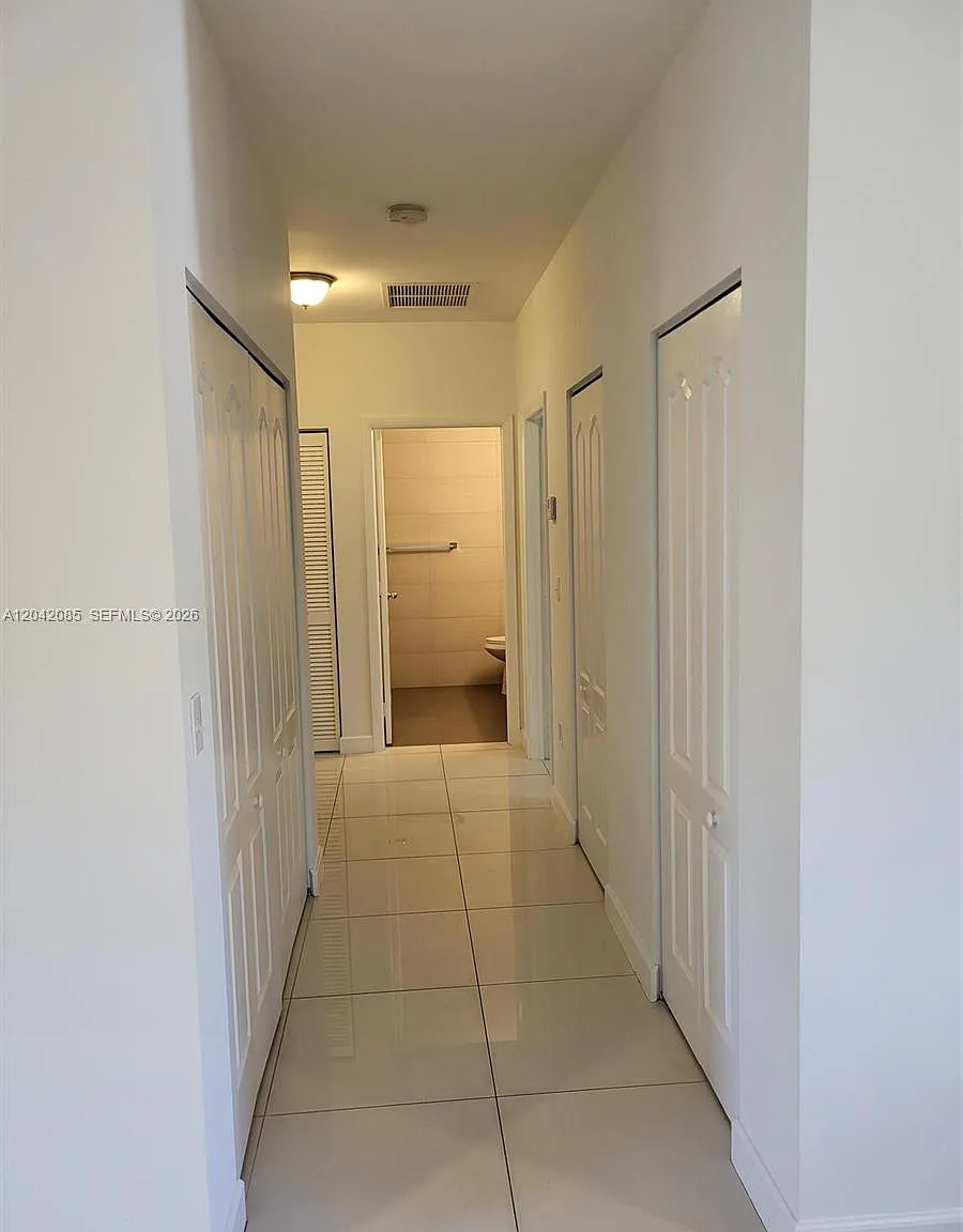 3 bed, 2.0 bath, $3,450 — Photo 4