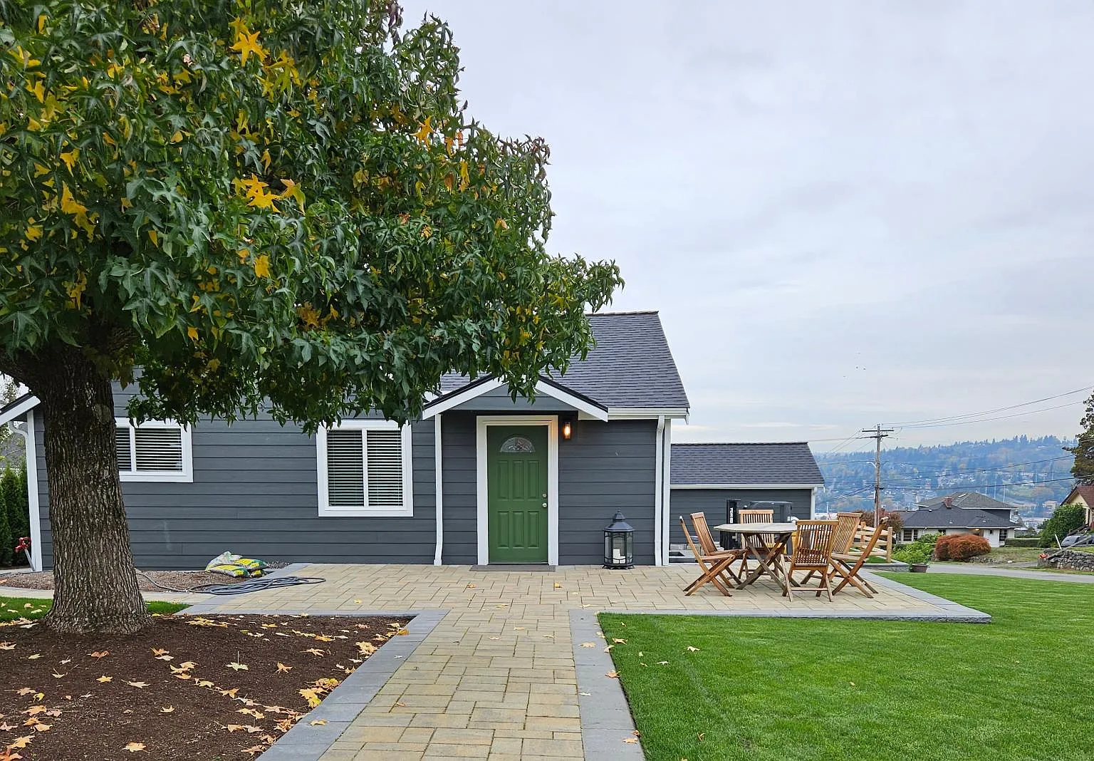 2 bed, 900 sqft, $2,900 — Photo 1
