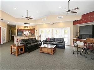 5th image of 4614 Oak Haven Dr APT 101