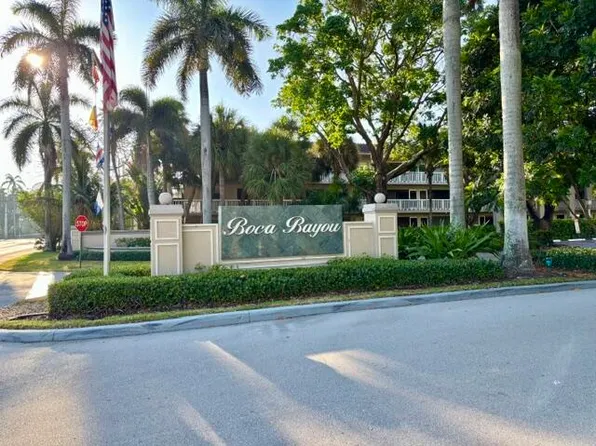 21 Royal Palm Way #2020, Boca Raton, FL 33432