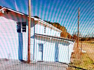 131 Fire House Rd, Chinquapin, NC 28521