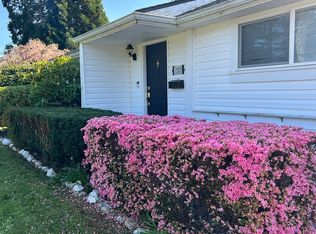 1523 Juniper Ave, Coos Bay, OR 97420