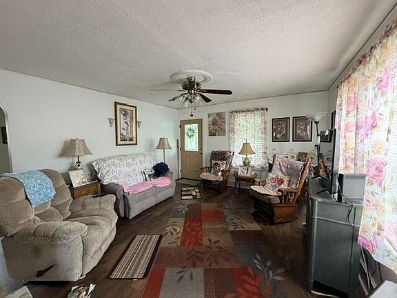 2nd image of 408 Myers Ave