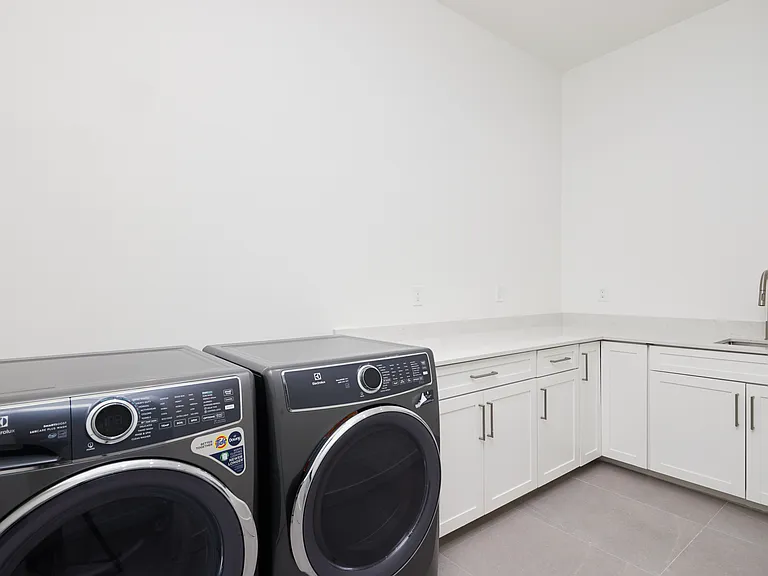 13673 N 88th Pl — Photo 39