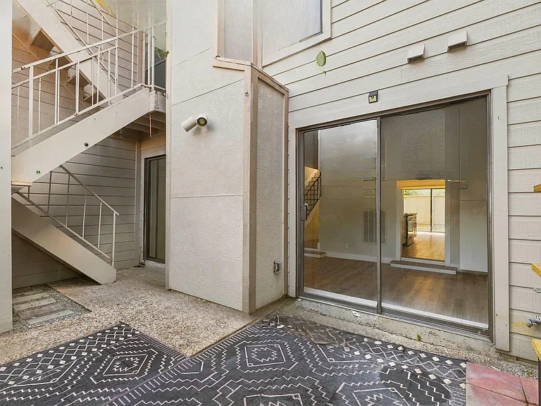 1063 Country Place Dr #1063 — Photo 36