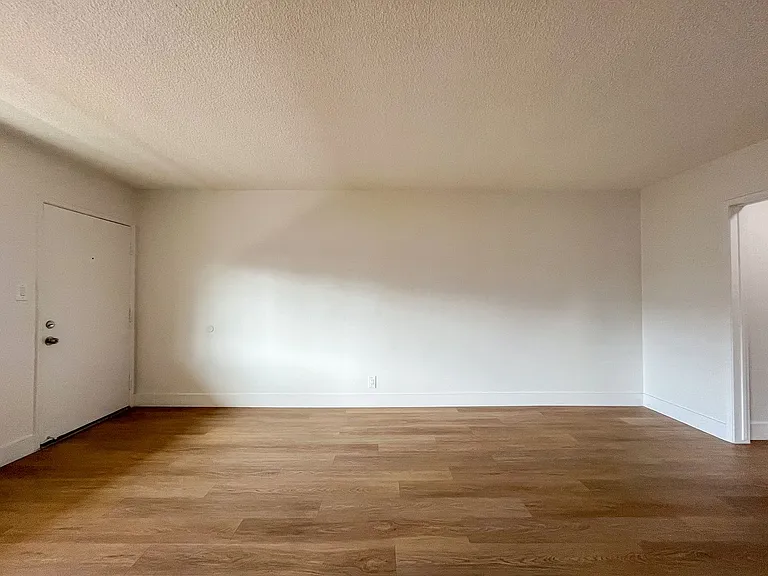3910 Coco Ave — Photo 10