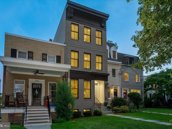 3528 Whitehaven Pkwy NW, Washington, DC 20007