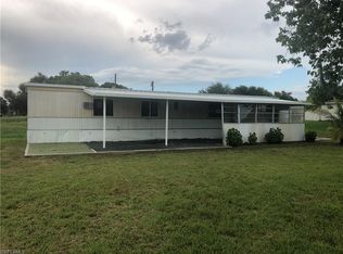 685 Avenue E NW, Moore Haven, FL 33471
