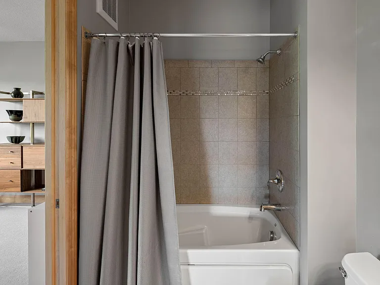 240 Spring St #310 — Photo 31
