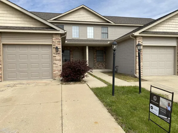 3324 Stoneway Ct, Champaign, IL 61822
