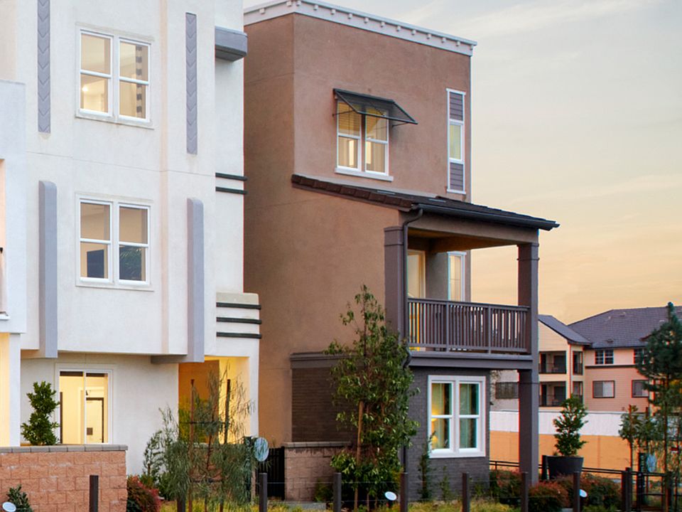 Plan 3B Front Exterior